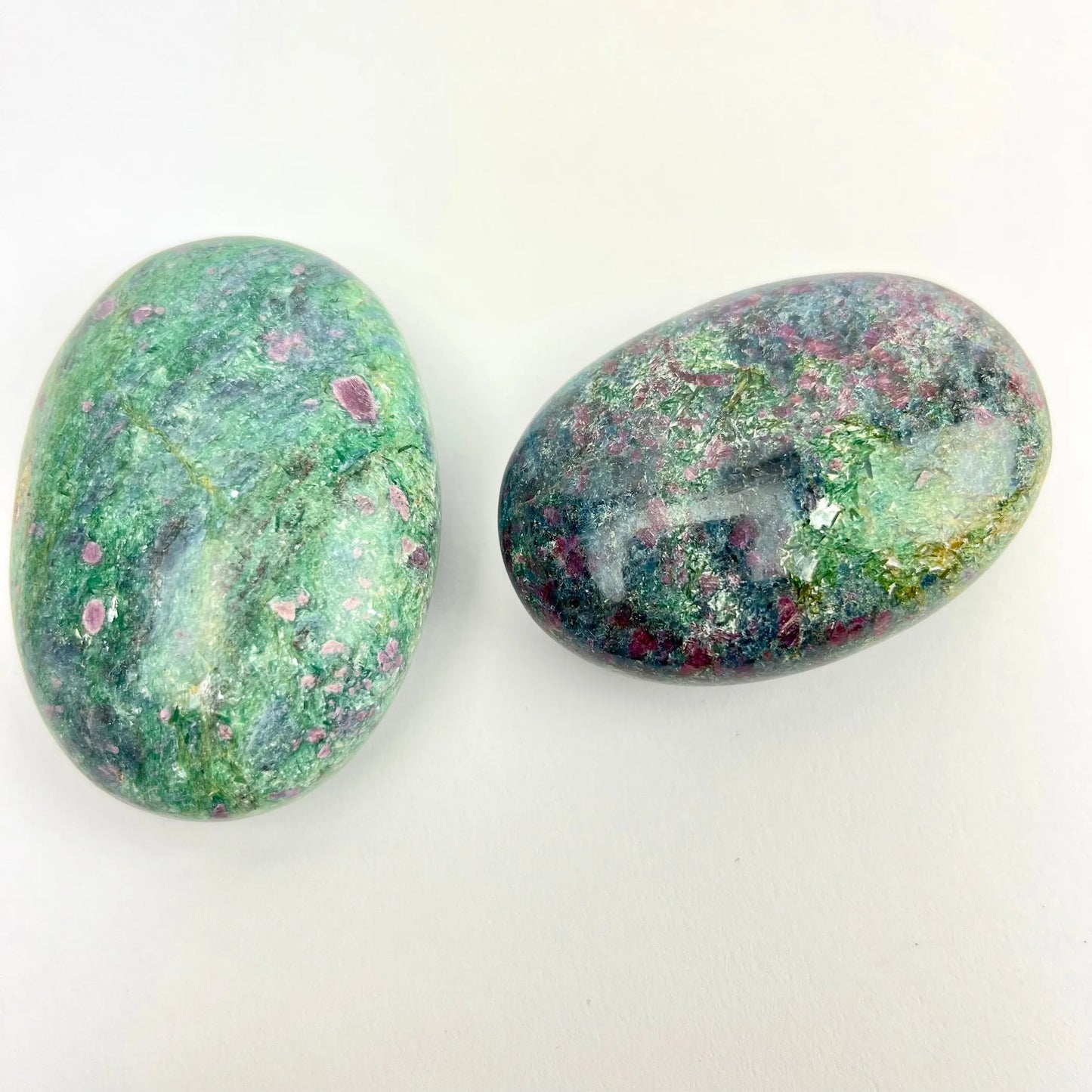 Ruby Fuchsite Kyanite | Palmstone | 60-70mm | India